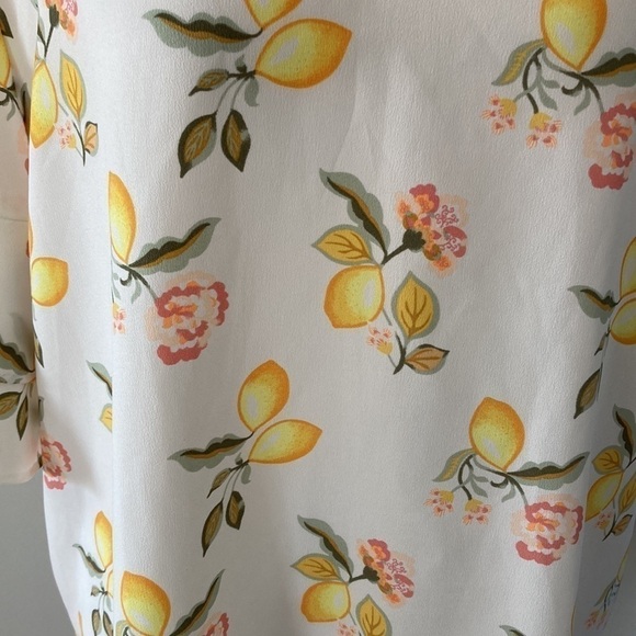 LOFT Outlet medium blouse lemons ruffle sleeves - Picture 7 of 11